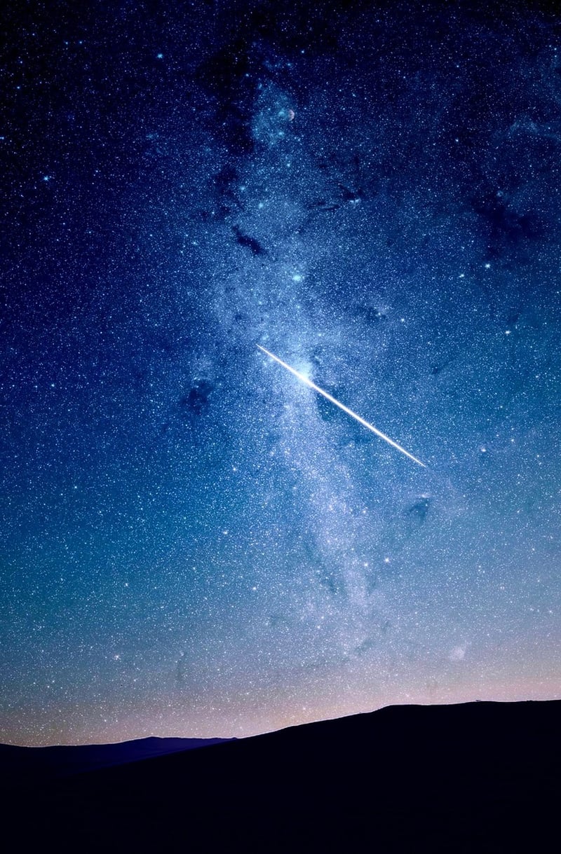 Shooting Star Elegance